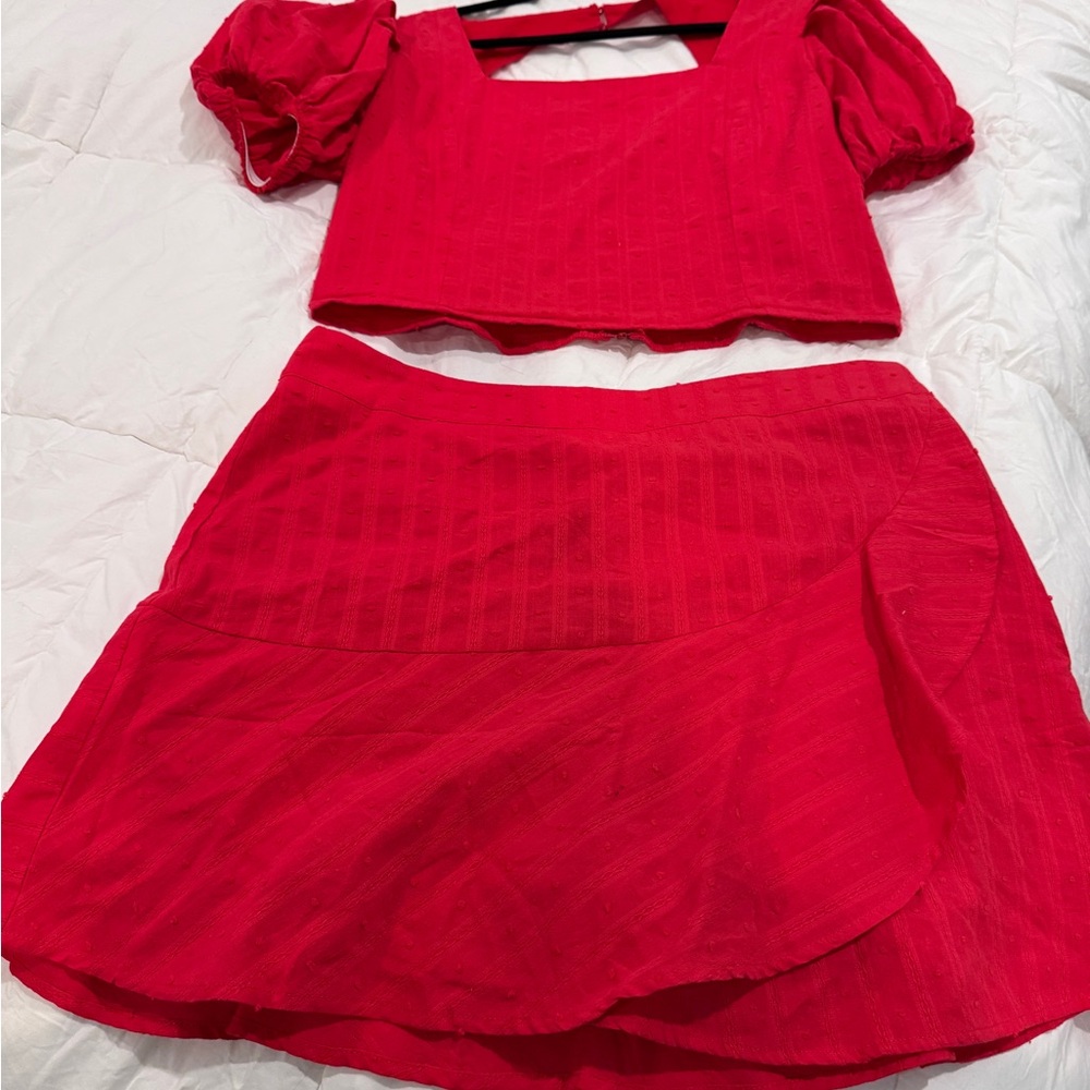 Avara Red Women's Skirt Set